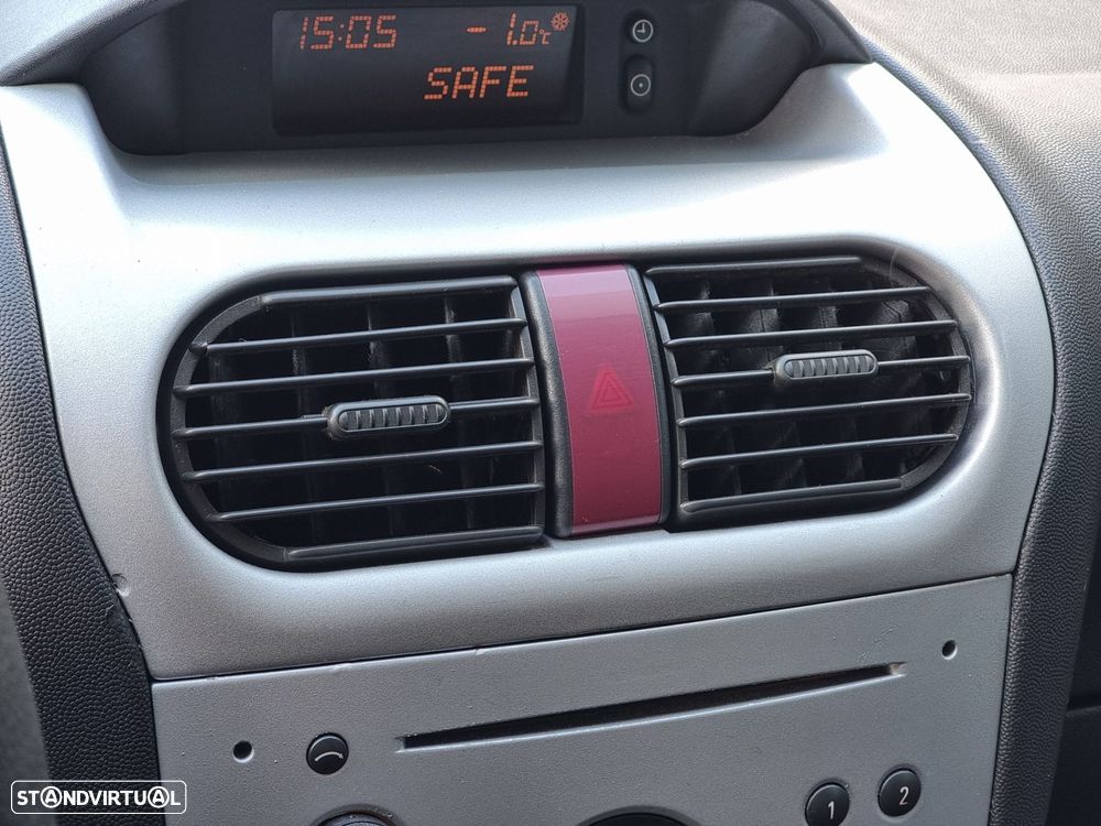 Opel Corsa 1.3 CDTI Enjoy - 11