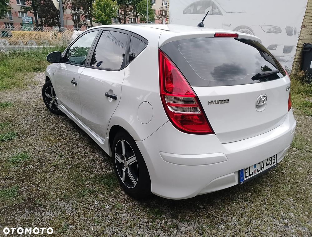 Hyundai i30 i30cw 1.4 Comfort - 6