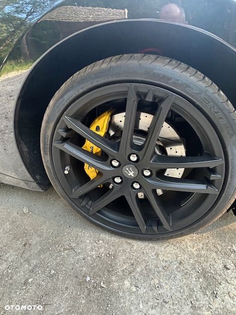 Maserati GranCabrio Sport - 17