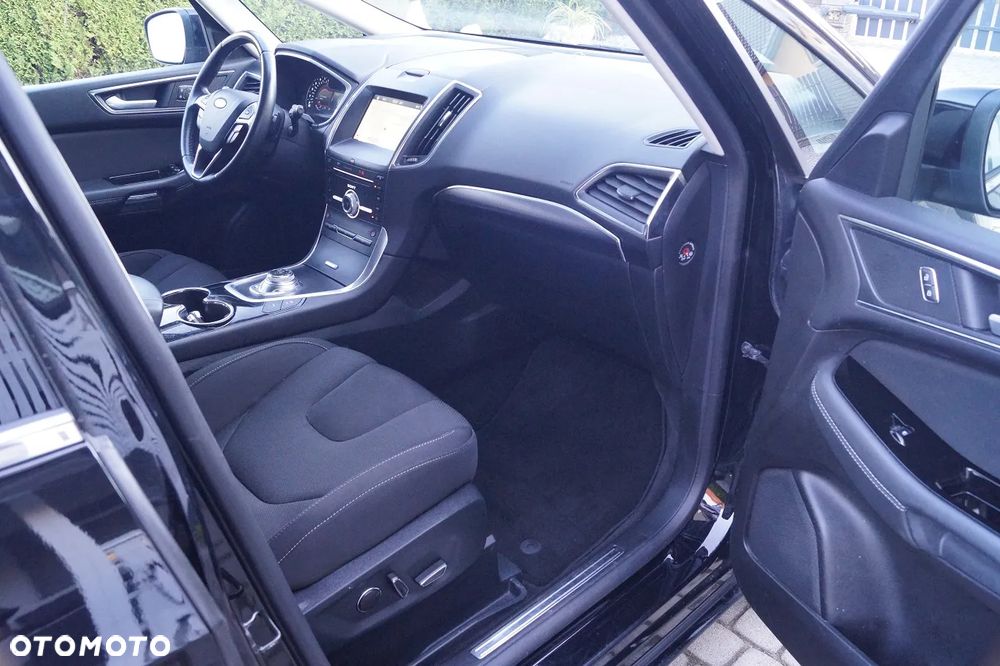 Ford S-Max 2.0 EcoBlue Titanium - 23