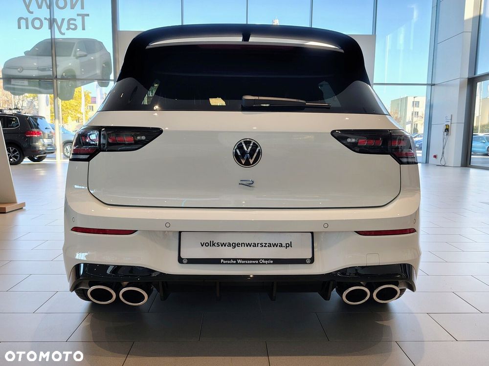 Volkswagen Golf - 5