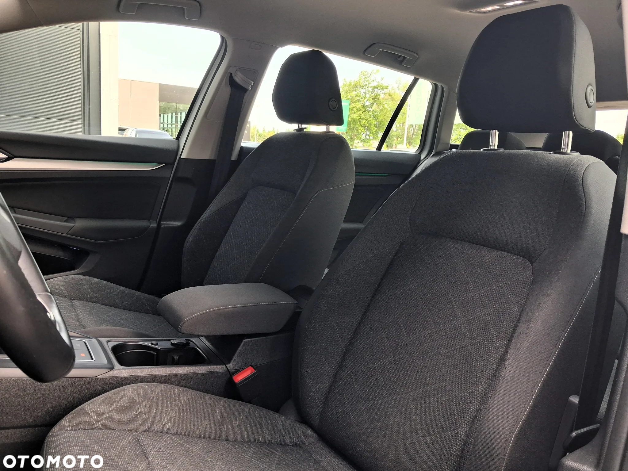 Volkswagen Golf VIII 1.0 TSI Life - 12