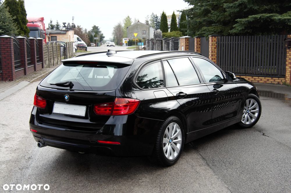 BMW Seria 3 316i Sport Line - 27