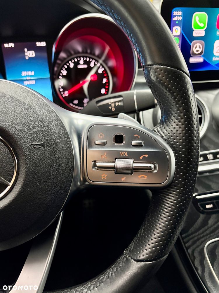 Mercedes-Benz Klasa C 300 9G-TRONIC - 12