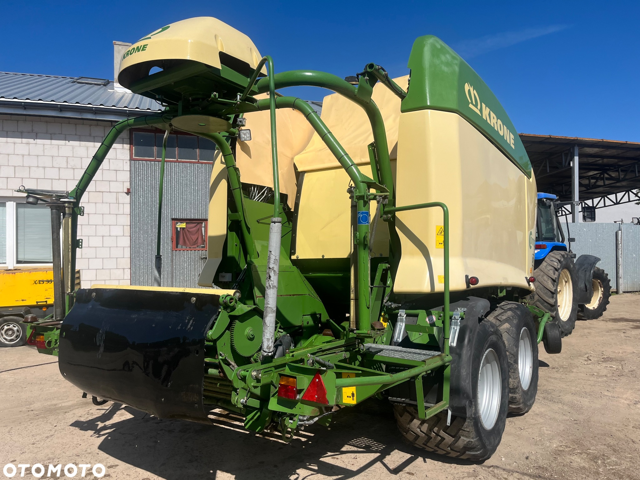 Krone Cf 155 combi xtreme fabrycznie mocniejsza prasa na długie prace w polu - 15