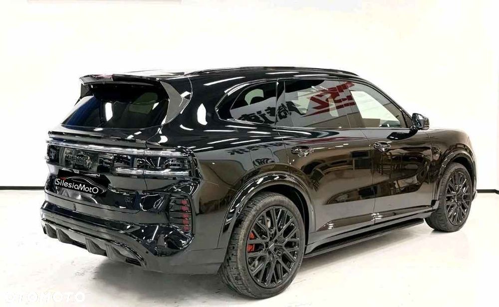 ZEEKR 8X - 2