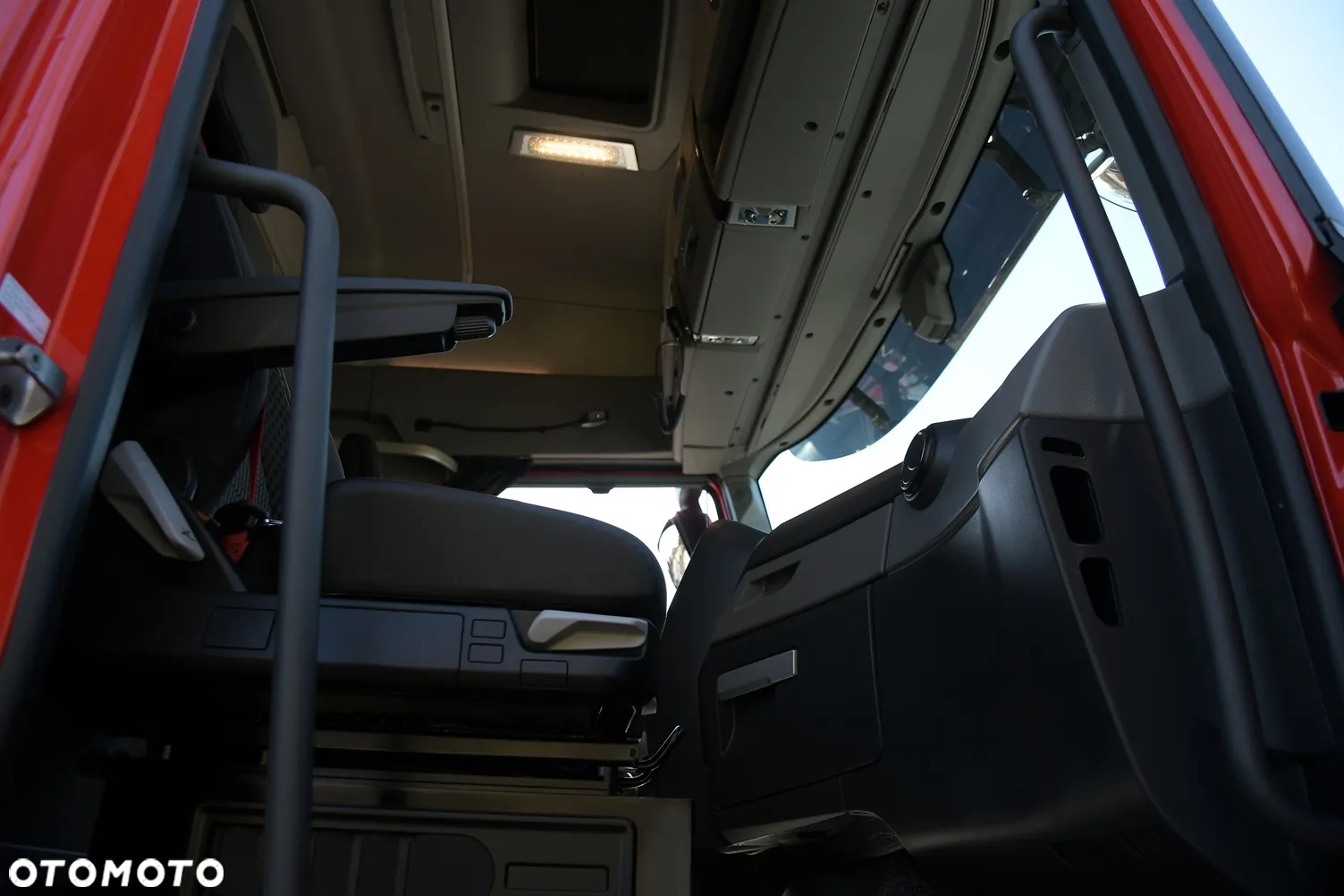 Renault T440 HIGH ///* 2021///* ZESTAW///* TANDEM///* IZOTERMA///* KONTENER///* PLANDEX///* 7.70+7.70///* STAN BARDZO DOBRY - 15