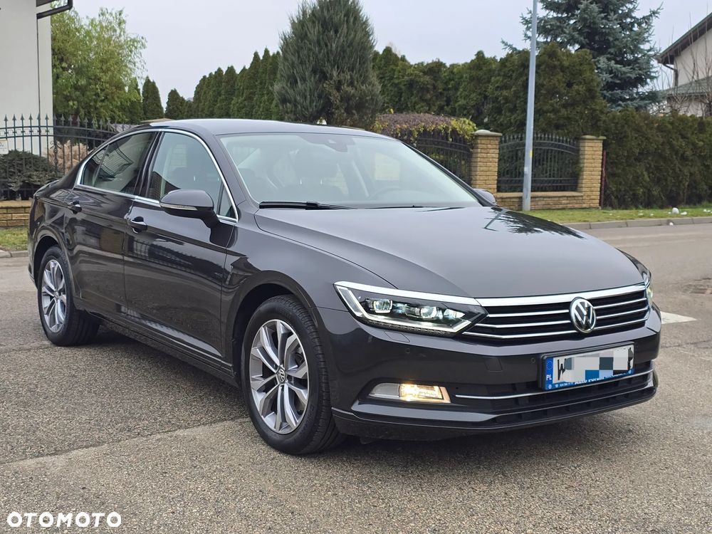 Volkswagen Passat - 23