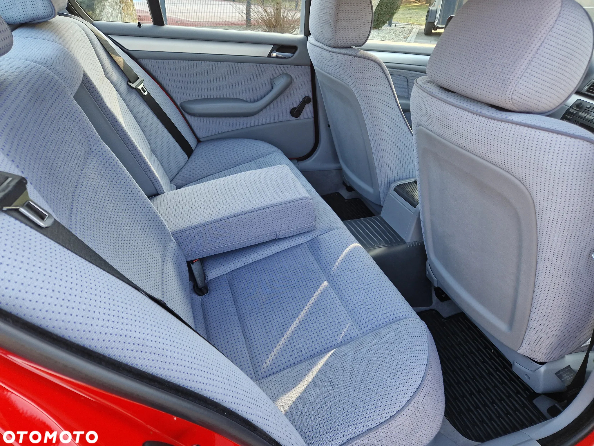 BMW Seria 3 - 11