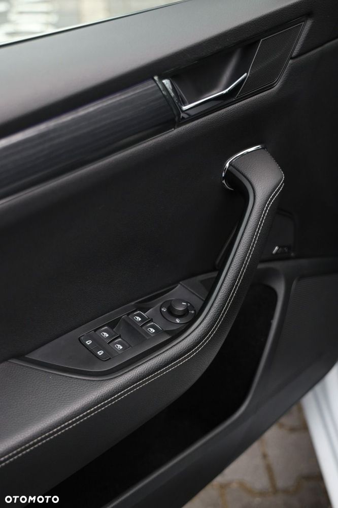 Skoda Superb - 14