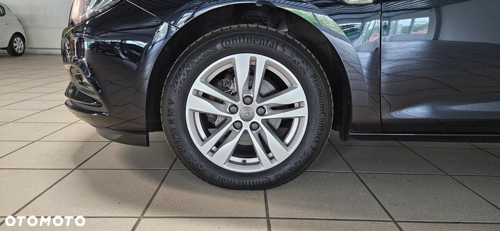 Opel Astra 1.4 T GPF Enjoy S&S - 14