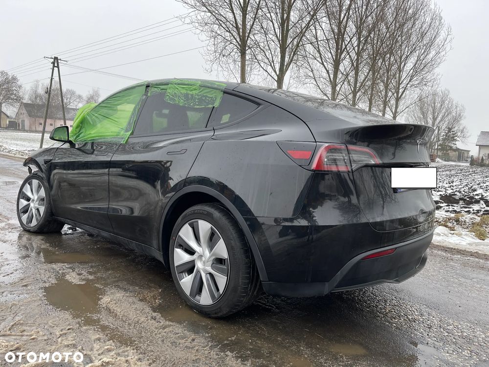 Tesla Y Long Range Dual Motor AWD - 1