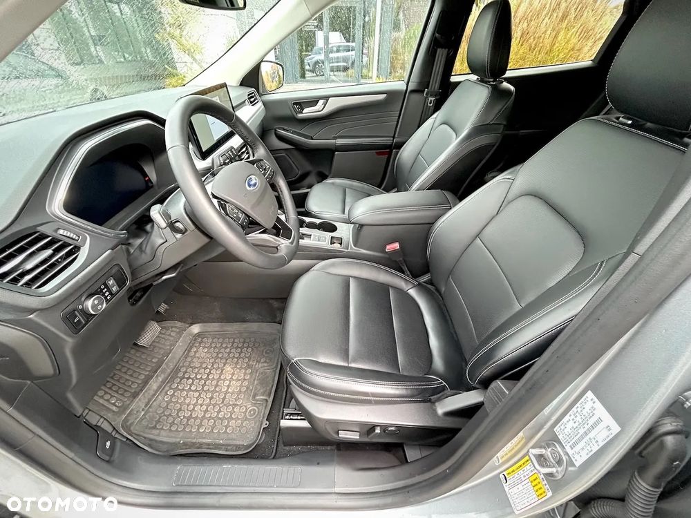 Ford Escape 2.0 EcoBoost AWD Titanium - 30