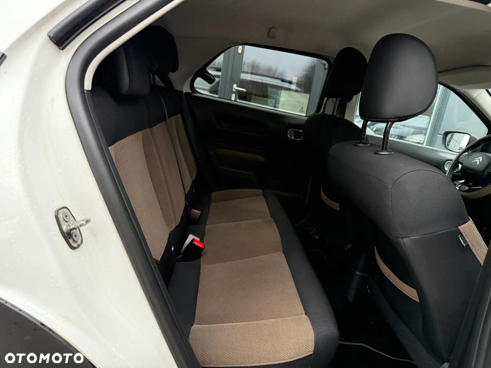 Citroën C4 Cactus - 24