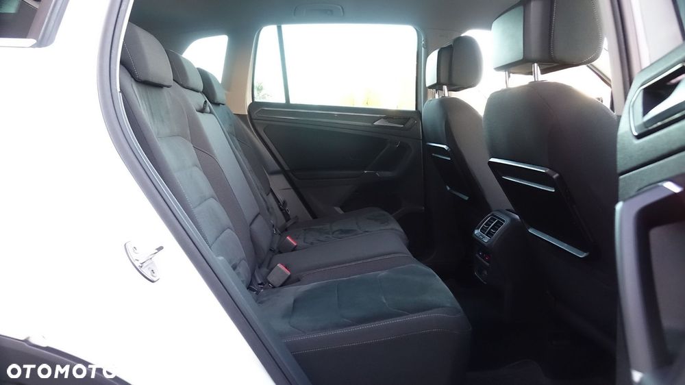 Volkswagen Tiguan - 28