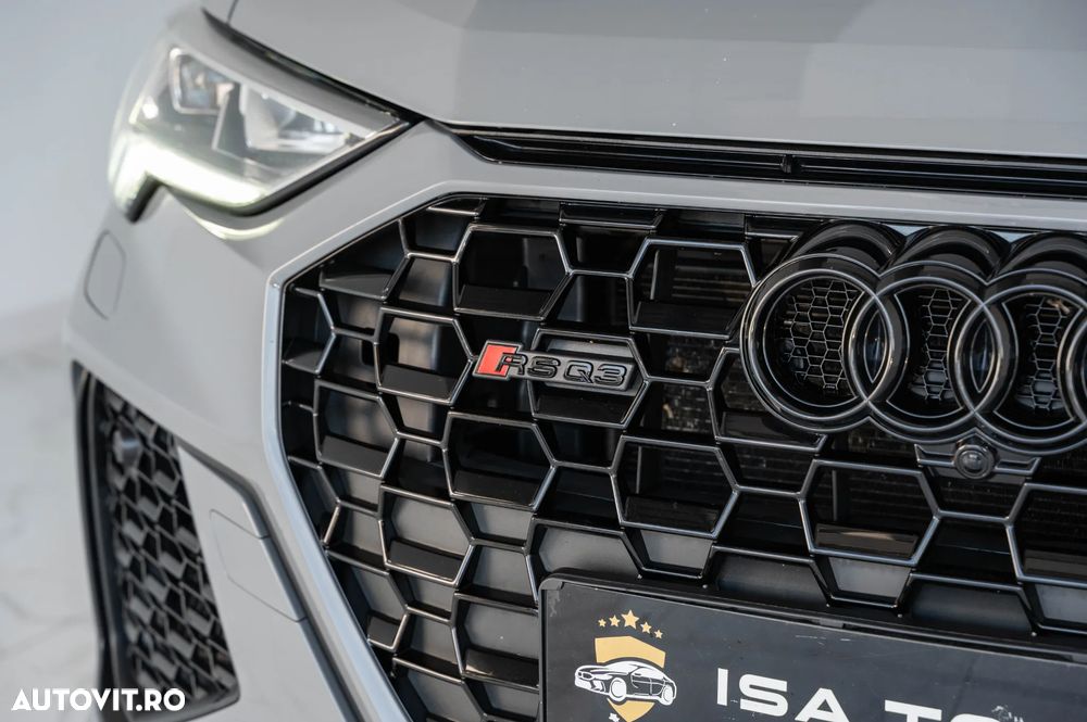 Audi RS Q3 2.5 TFSI quattro S tronic - 13