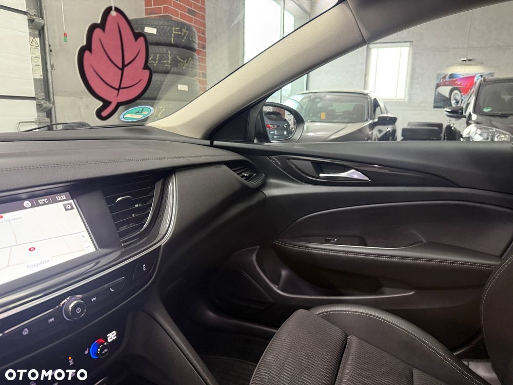 Opel Insignia 2.0 Dynamic - 25