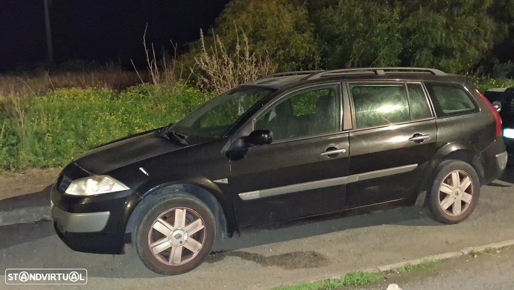 Renault Mégane Break 1.4 Confort Privilége - 1