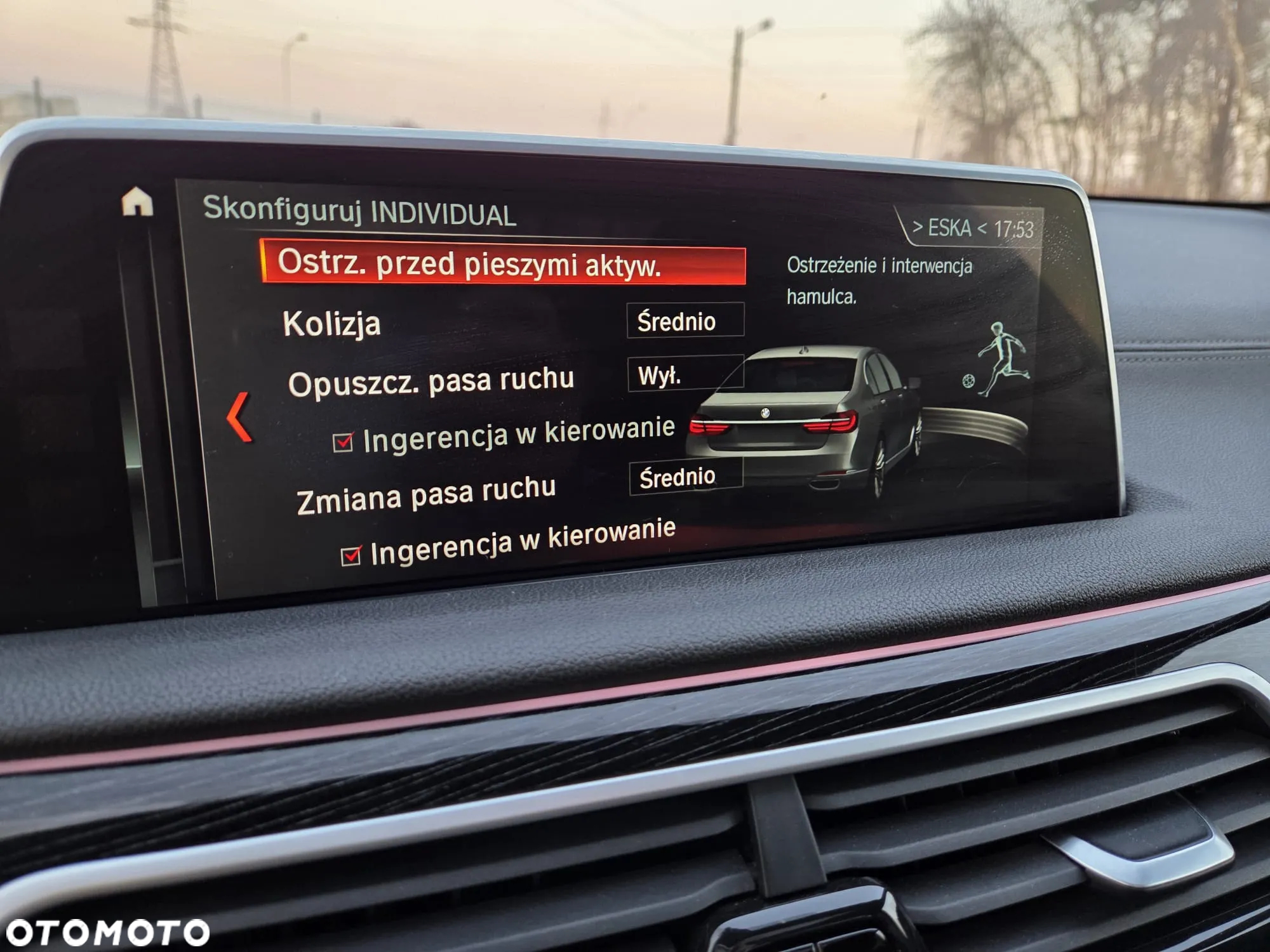 BMW Seria 7 740Li xDrive - 34