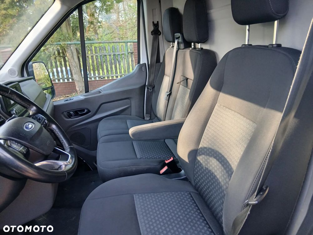 Ford Transit - 9