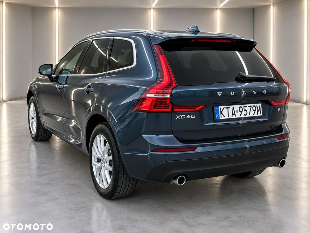 Volvo XC 60 - 6
