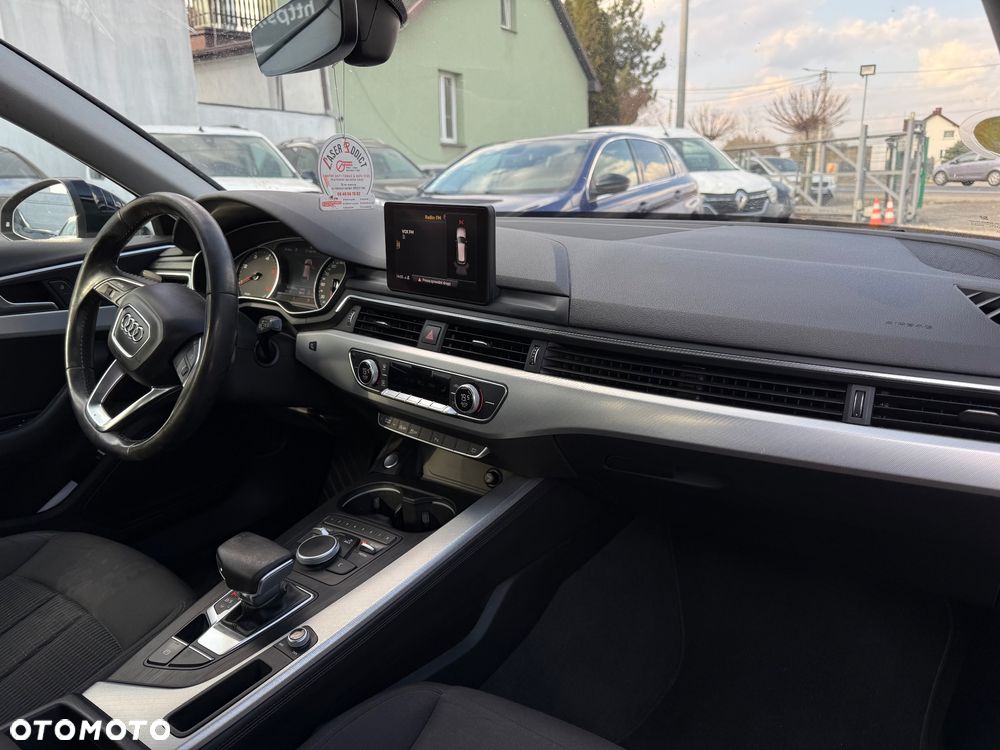 Audi A4 Avant - 11