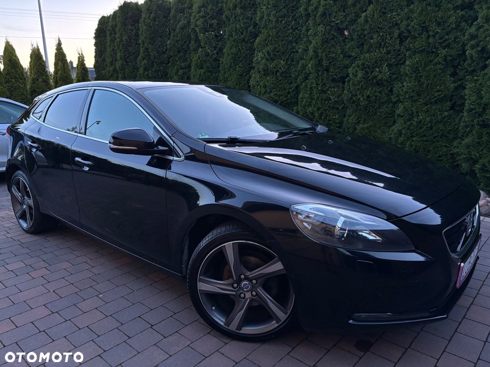 Volvo V40 D2 Summum - 3