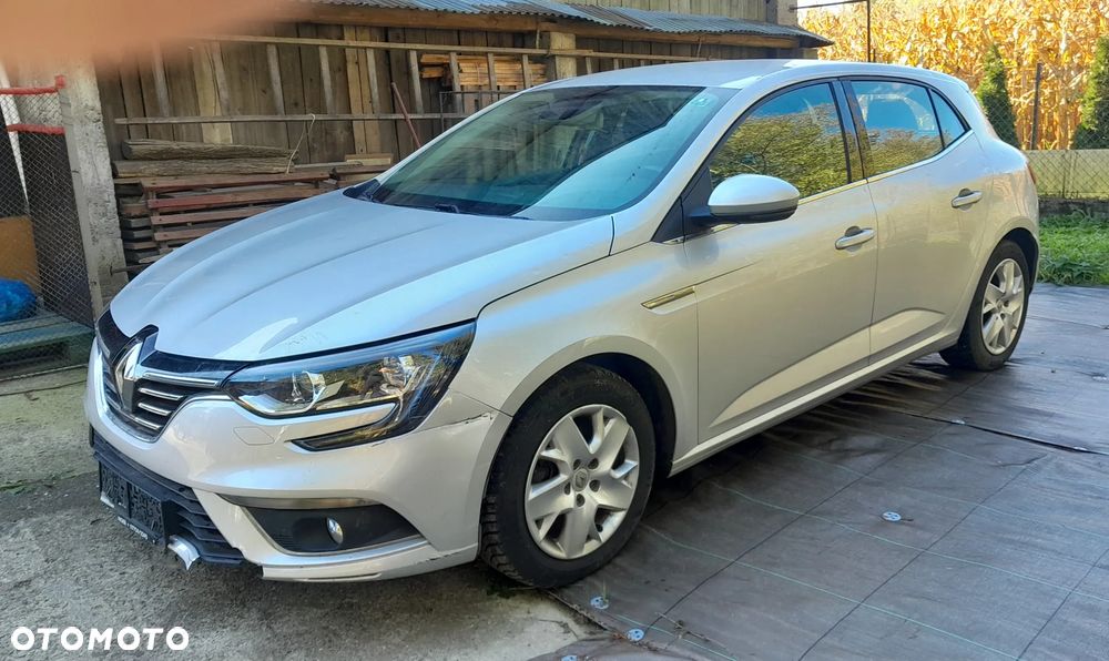 Renault Megane 2019 photo 2