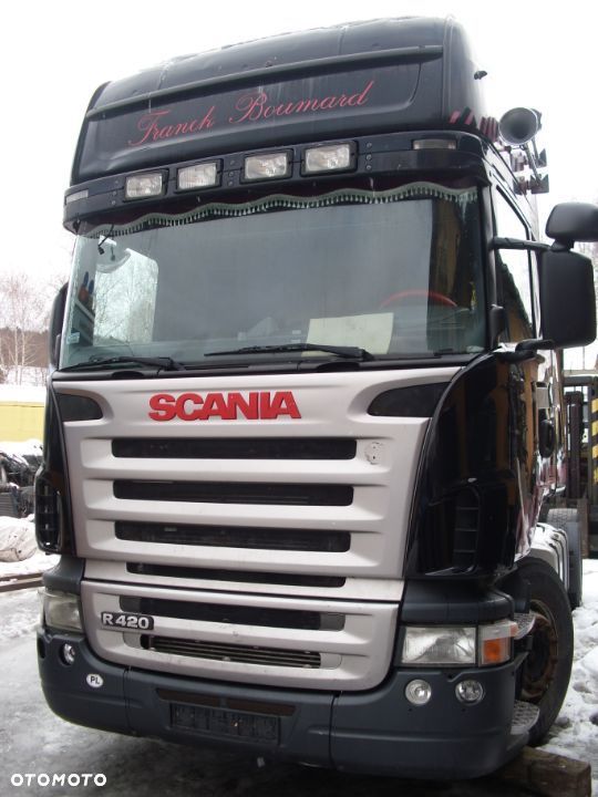 KABINA SCANIA - 1
