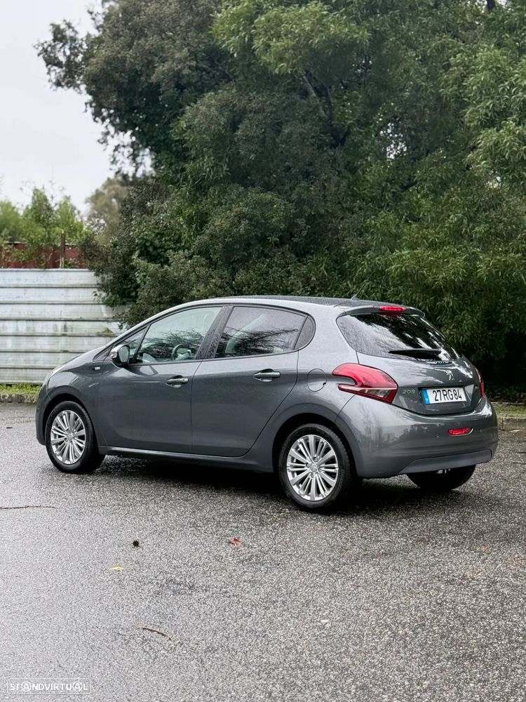 Peugeot 208 1.2 PureTech Style - 3