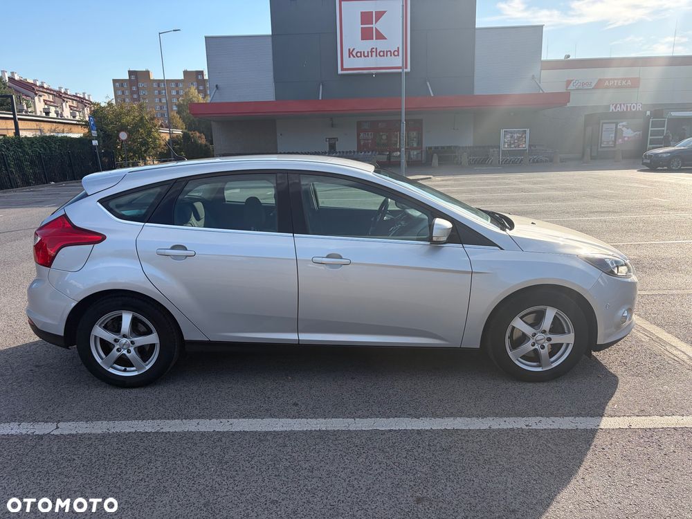 Ford Focus 1.6 EcoBoost Titanium - 4