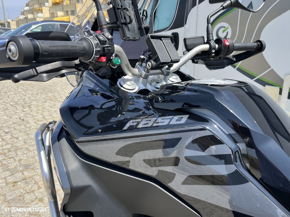 BMW F 850 GS Adventure Triple Black - 6