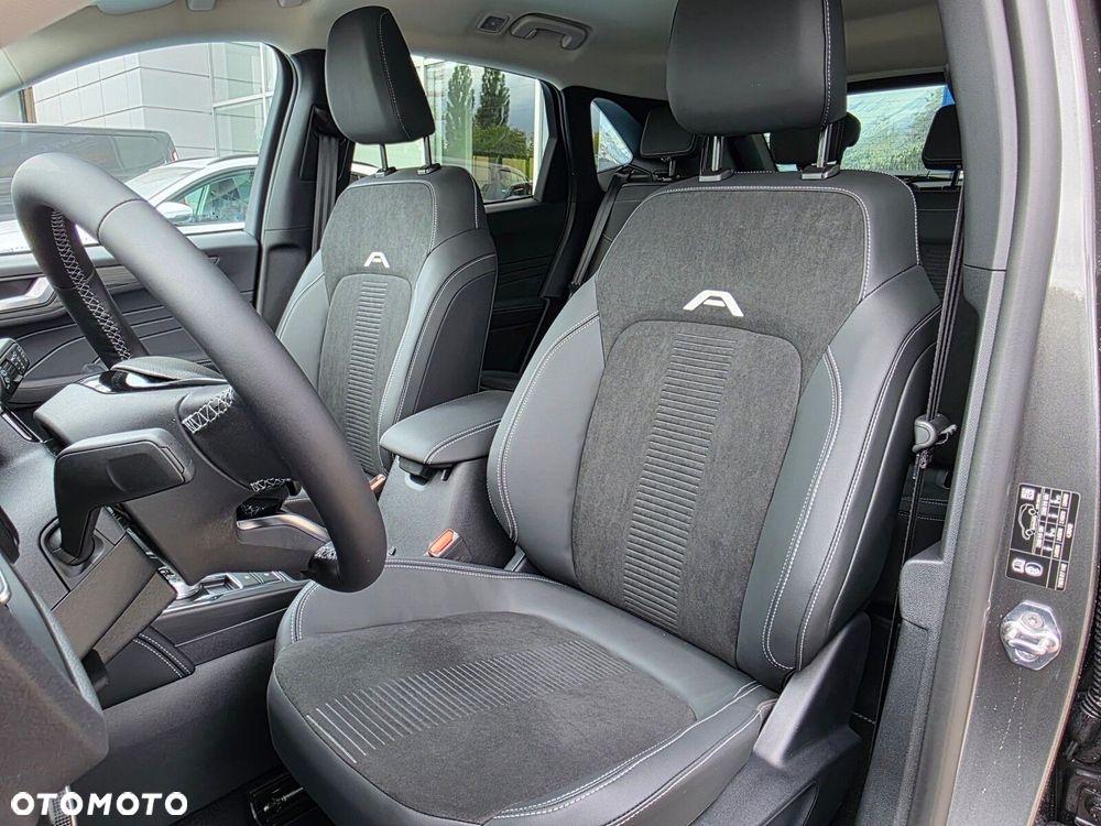Ford Kuga - 17