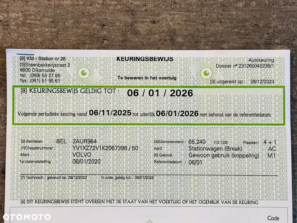 Volvo XC 40 D3 Momentum Pro - 40