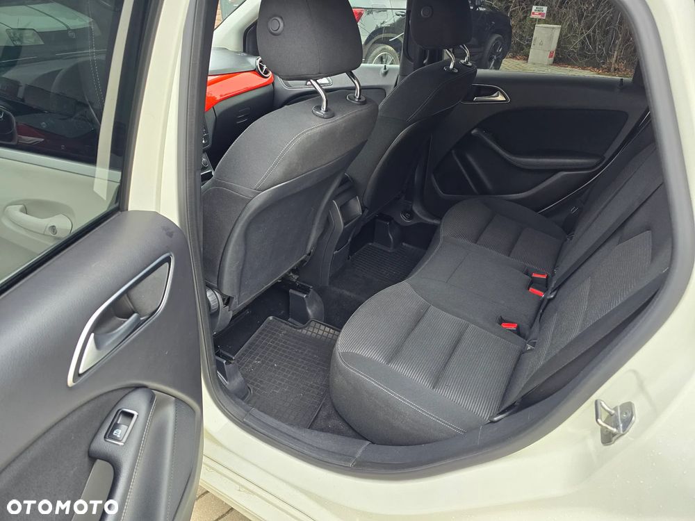 Mercedes-Benz Klasa B - 9