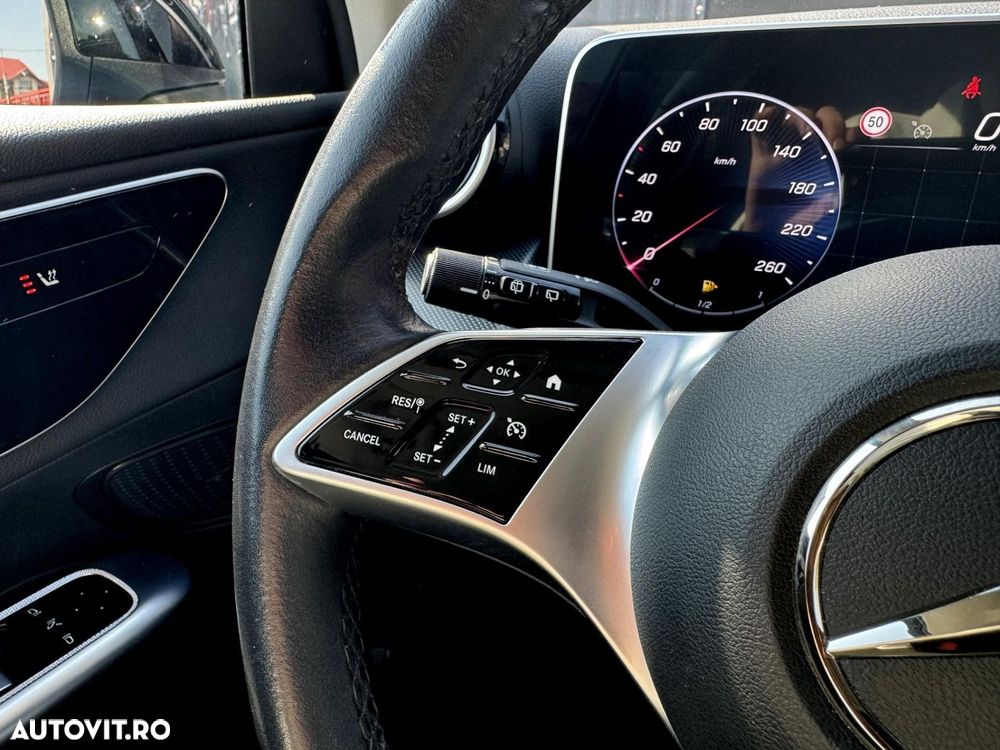 Mercedes-Benz GLC - 11