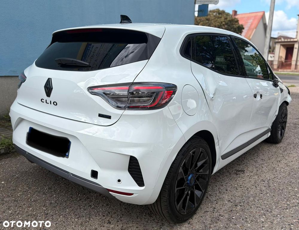 Renault Clio - 7