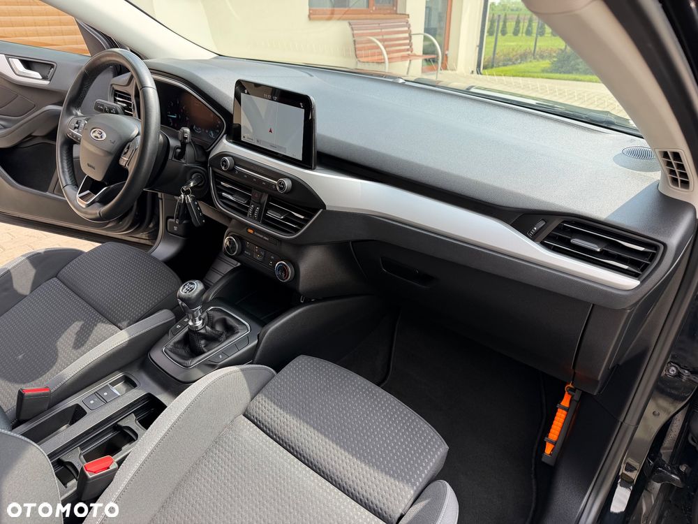Ford Focus SW 1.5 EcoBlue S&S COOL&CONNECT - 9