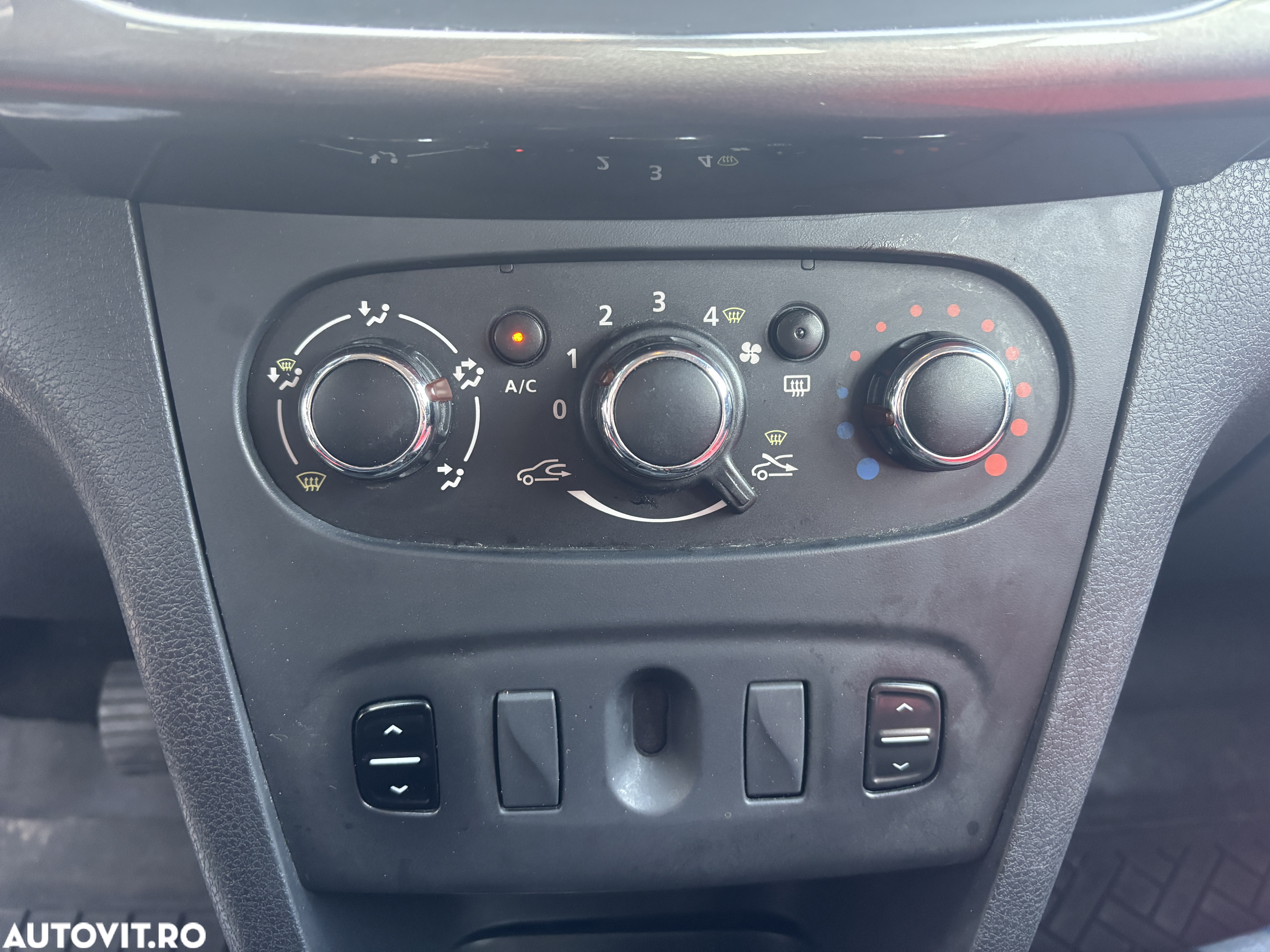 Dacia Logan - 10