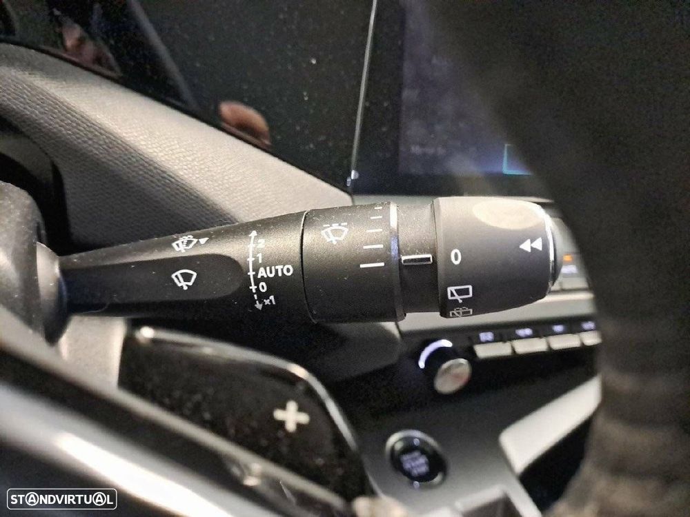 Peugeot 308 1.2 Hybrid Style e-DCS6 - 15