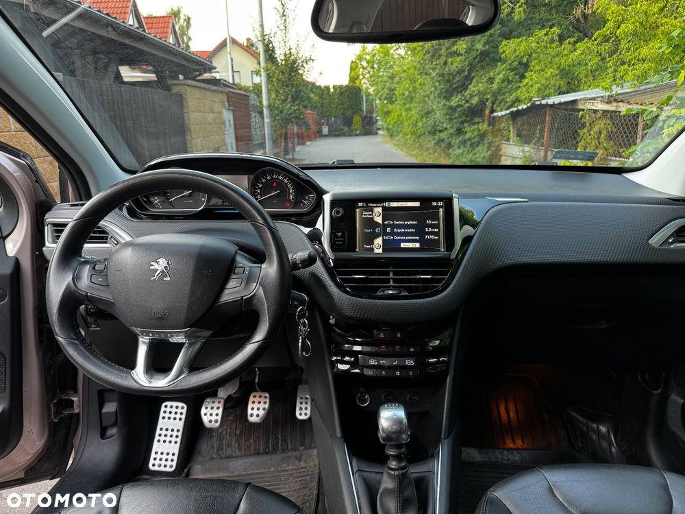 Peugeot 208 e-HDi 115 Stop&Start Allure - 13