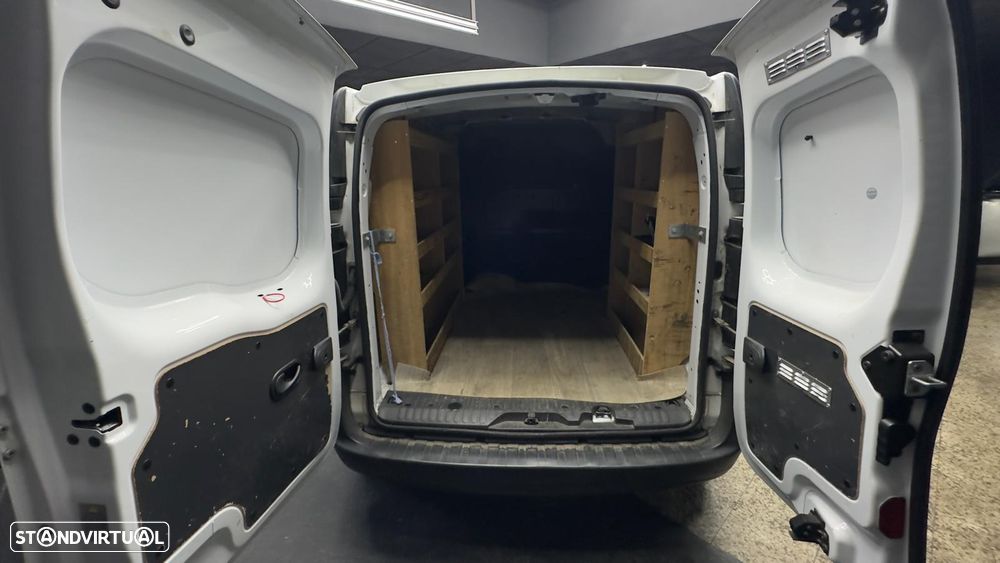Renault Kangoo ZE - 12