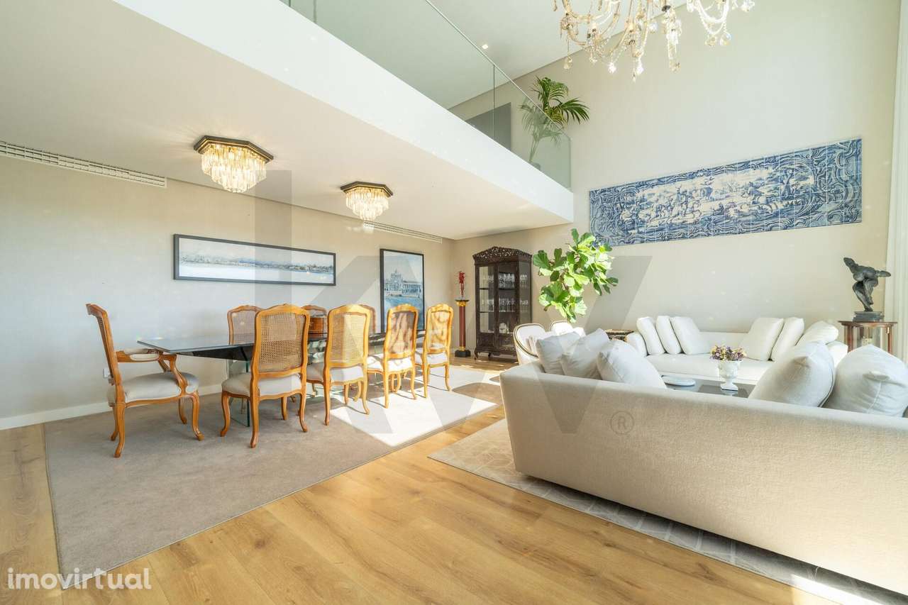 Duplex de Luxo em Oeiras: Onde a Sofisticação Contemporânea encontra o - Grande imagem: 5/50