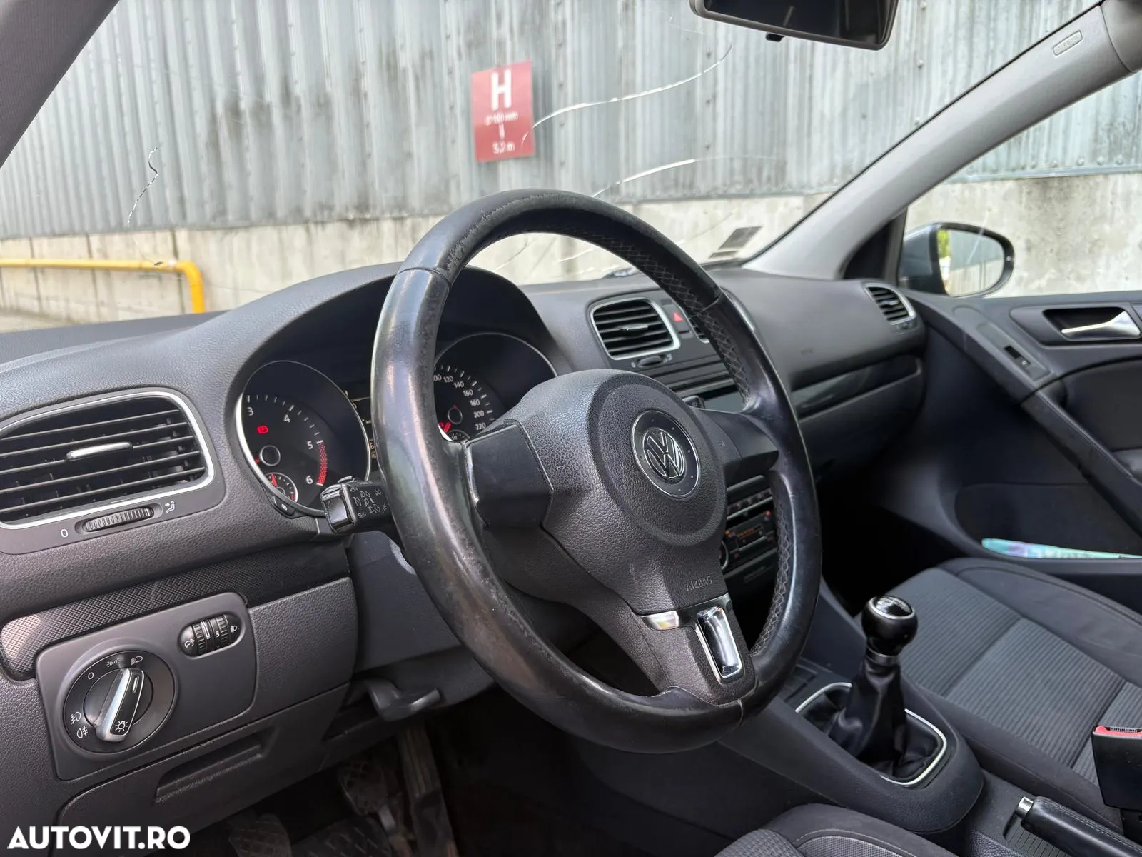 Volkswagen Golf 1.6 TDI BlueMotion Technology DPF Comfortline - 13