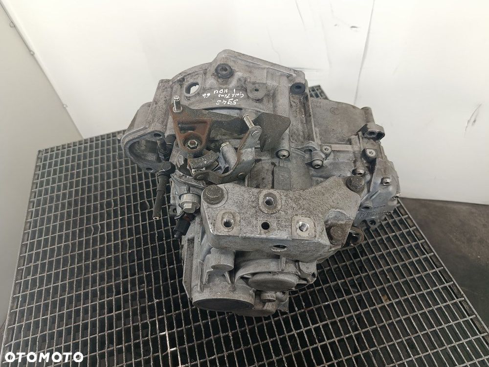 SKRZYNIA BIEGÓW MANUALNA 6 VW GOLF PLUS I HDU 2.0 TDI 140KM - 3
