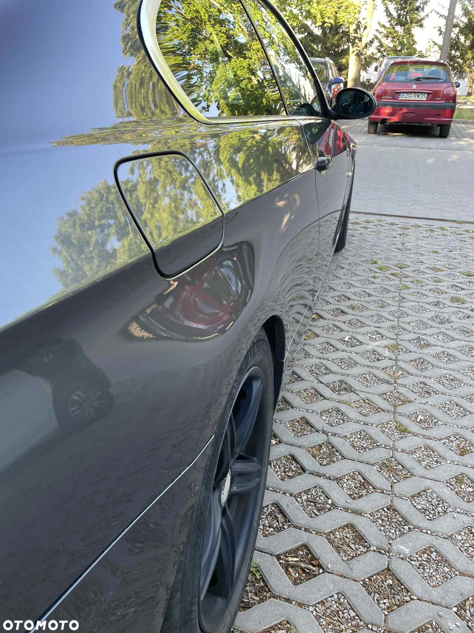 BMW Seria 3 325i - 7