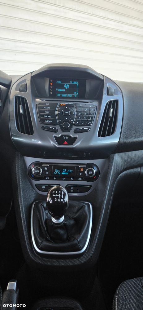 Ford Tourneo Connect 1.5 TDCi Titanium - 9