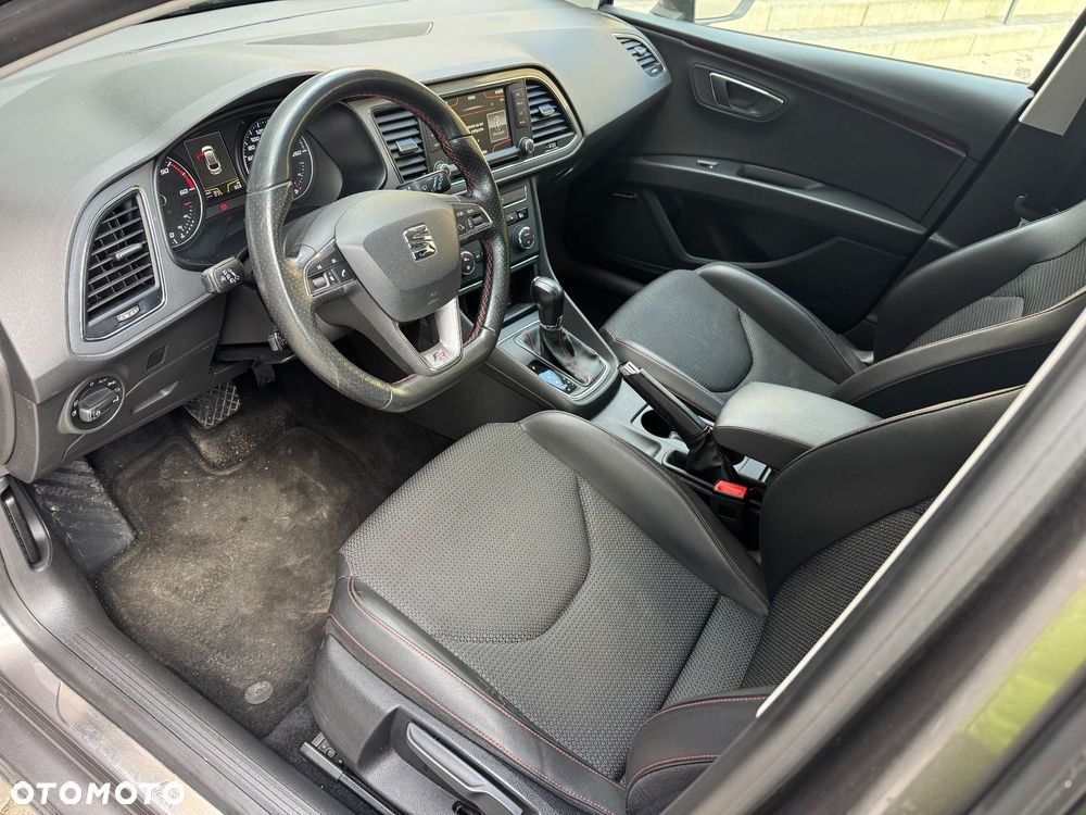Seat Leon 2.0 TDI DPF DSG FR - 23