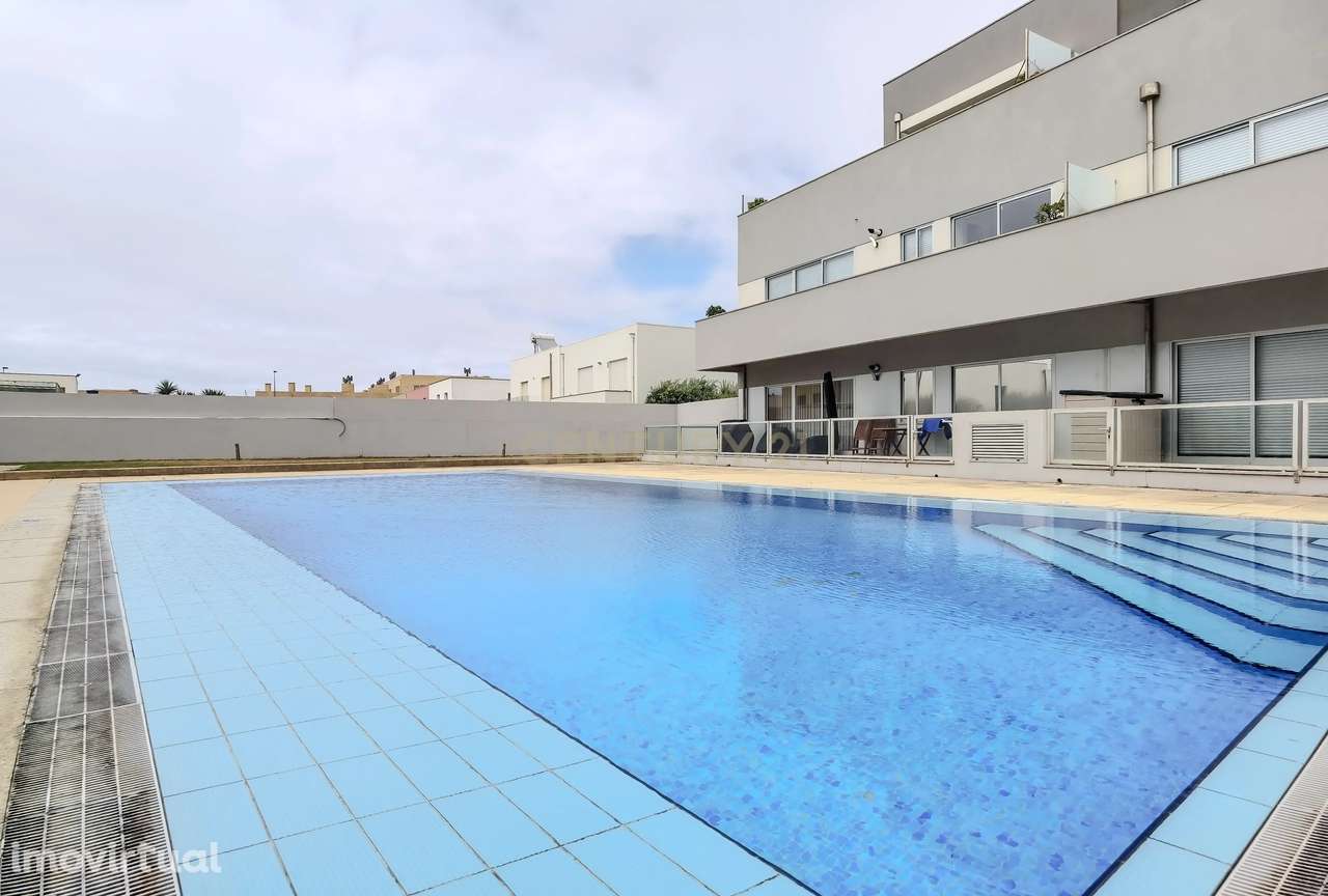 Venda de propriedade raiz de T1 com Vista Mar em Matosinhos - COM RESE - Grande imagem: 4/24