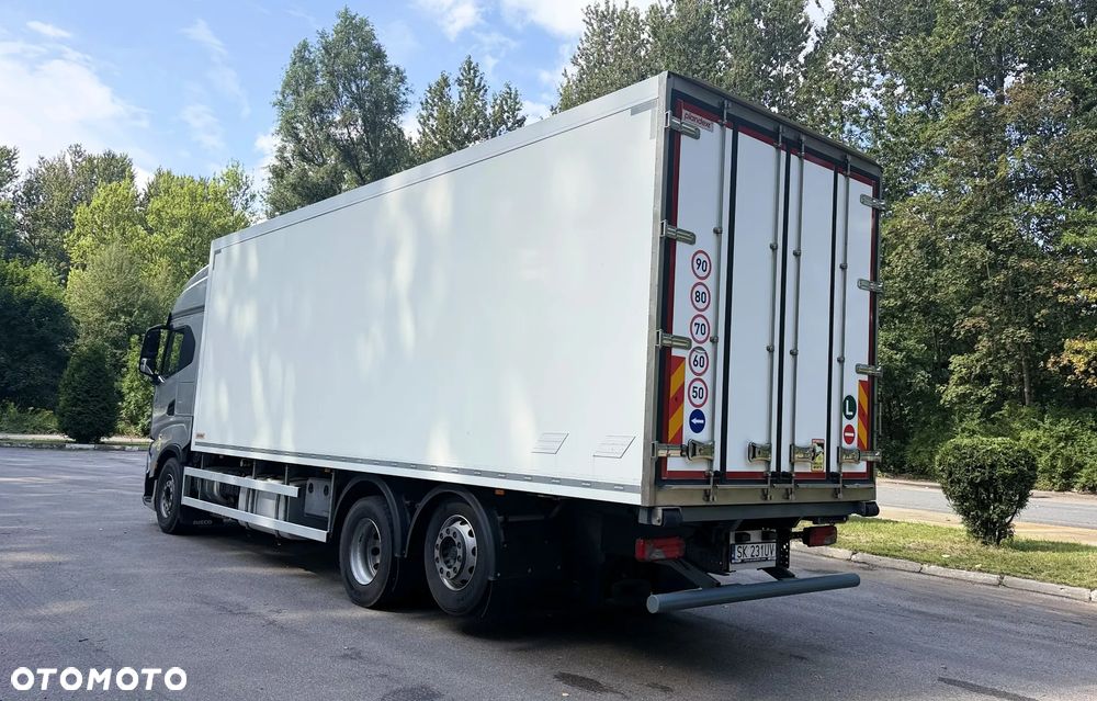 Iveco STRALIS S-WAY XP - 2